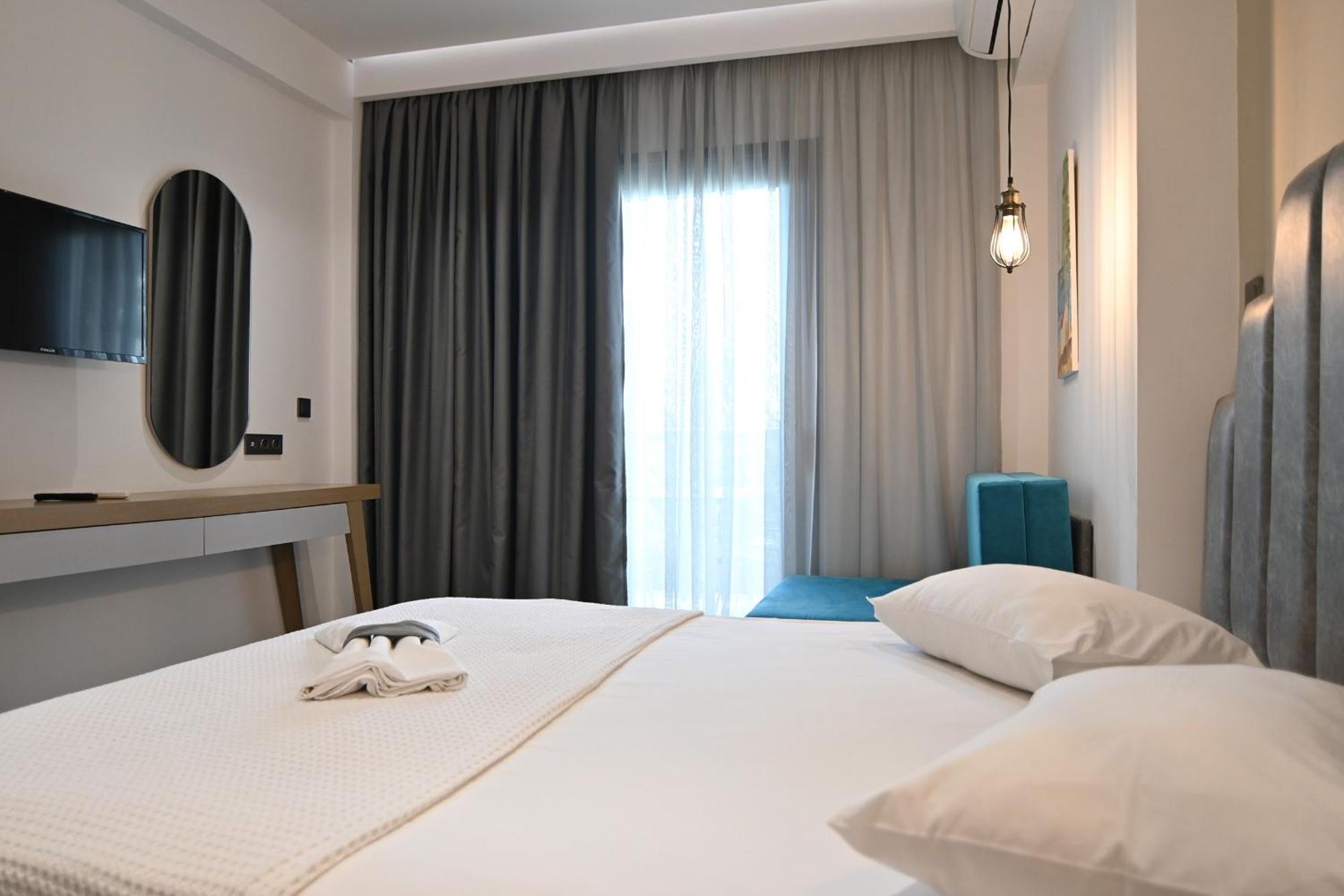 Amalia Rooms Sea View Vrasná Zewnętrze zdjęcie