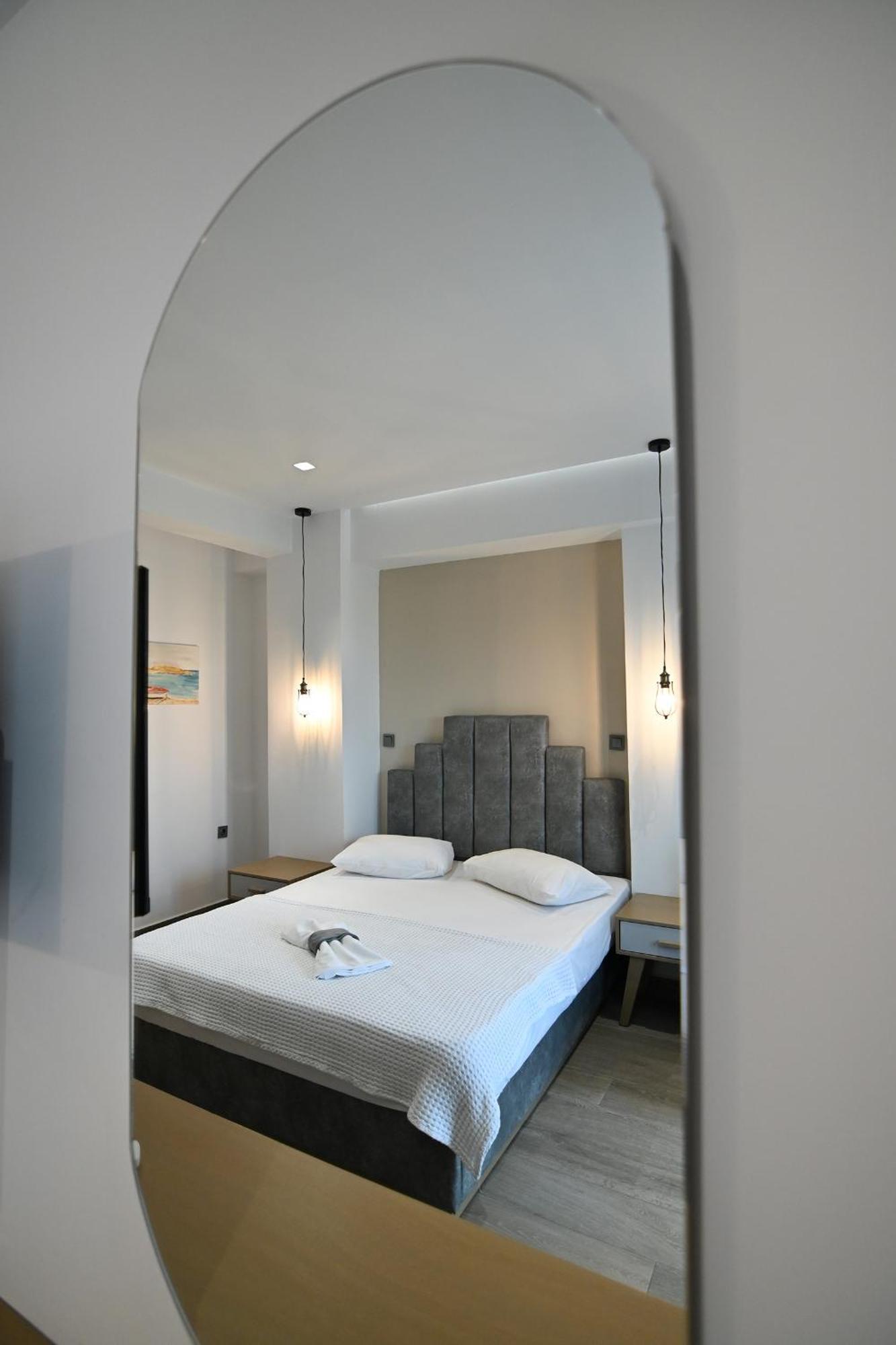 Amalia Rooms Sea View Vrasná Zewnętrze zdjęcie